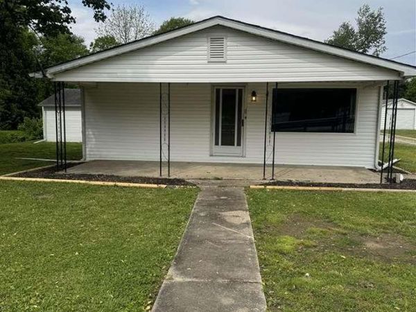 760 S St Rd 59, Linton, IN 47441