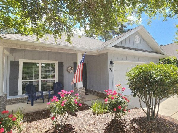 97 Dickens Drive, Freeport, FL 32439