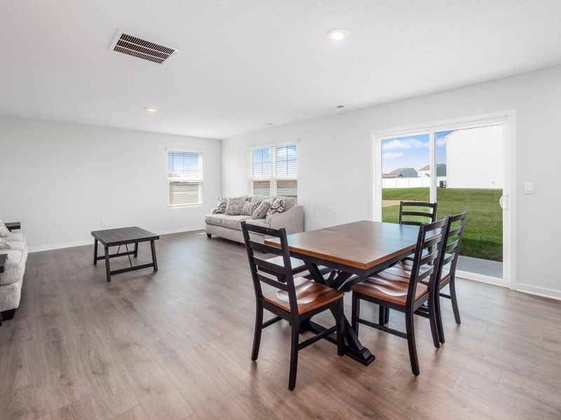 1252 Eagleton Boulevard, London, OH 43140 Photo 6