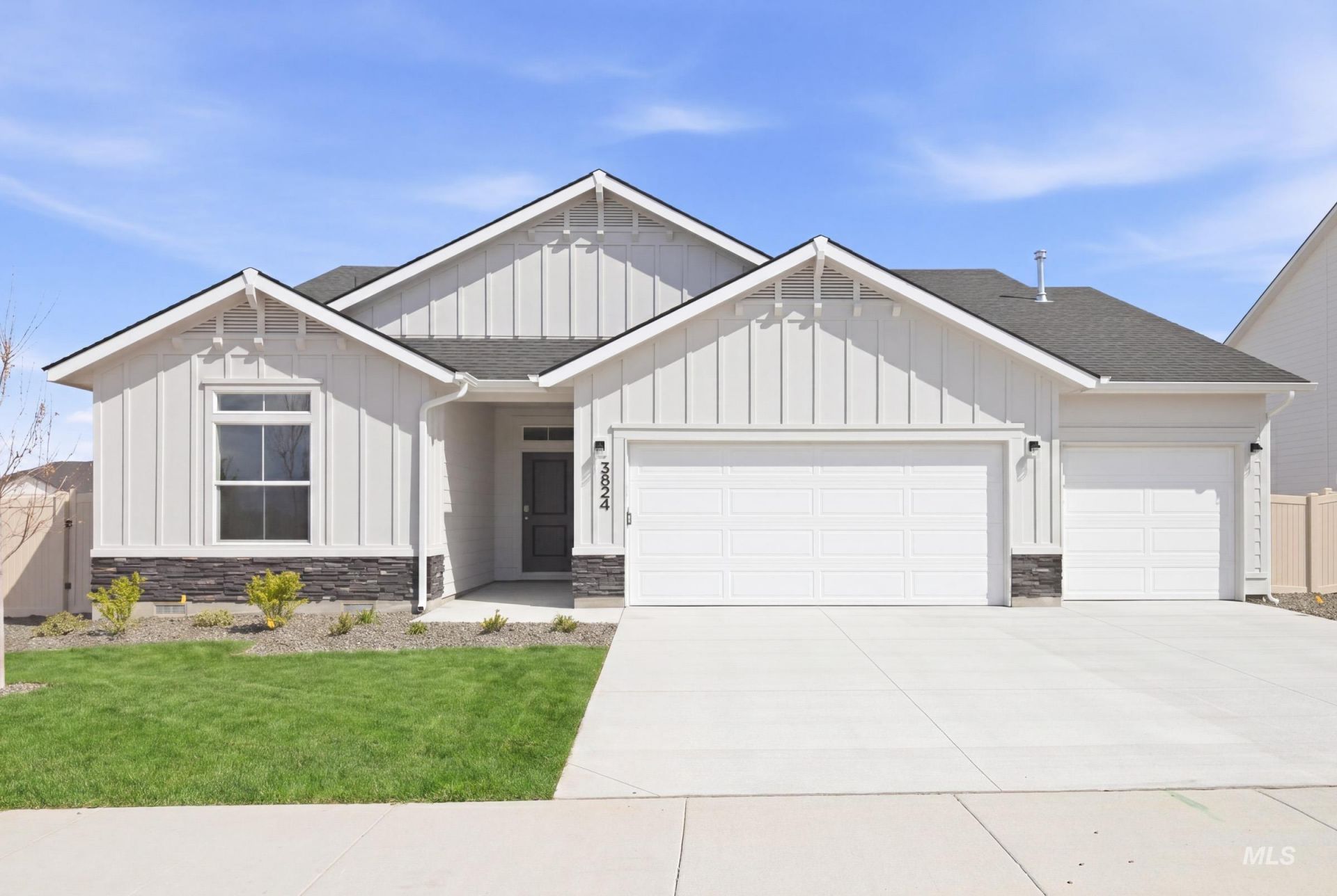 3824 W Amapola Dr, Meridian, ID 83642 Main Photo