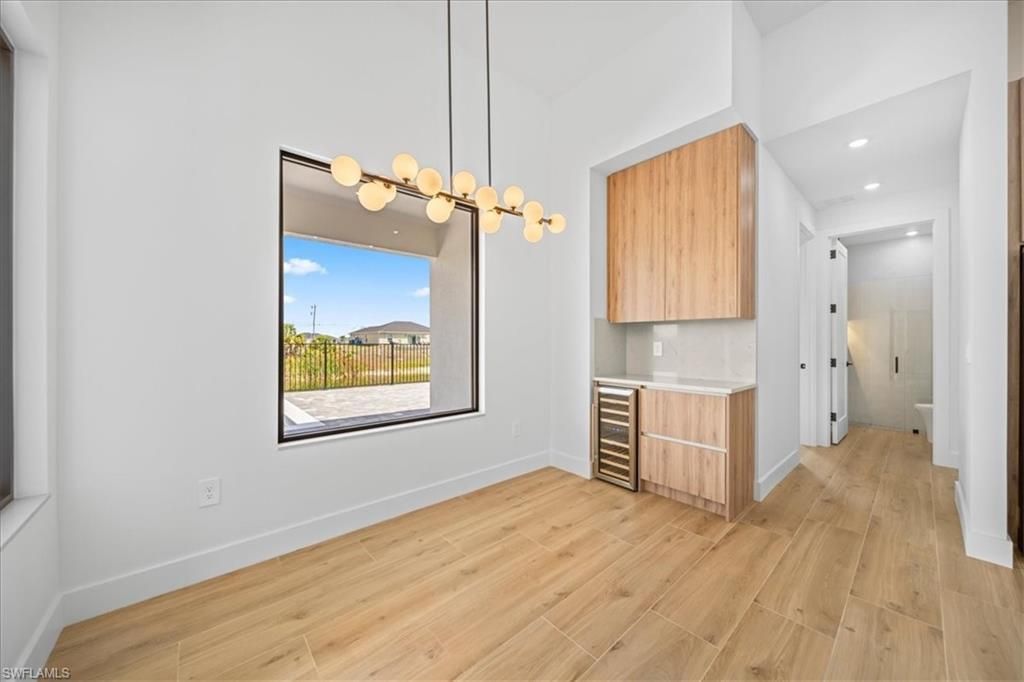 813 NW 8th Ter, Cape Coral, FL 33993 Photo