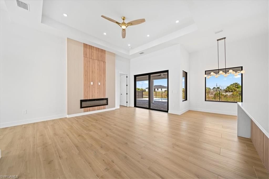 813 NW 8th Ter, Cape Coral, FL 33993 Photo