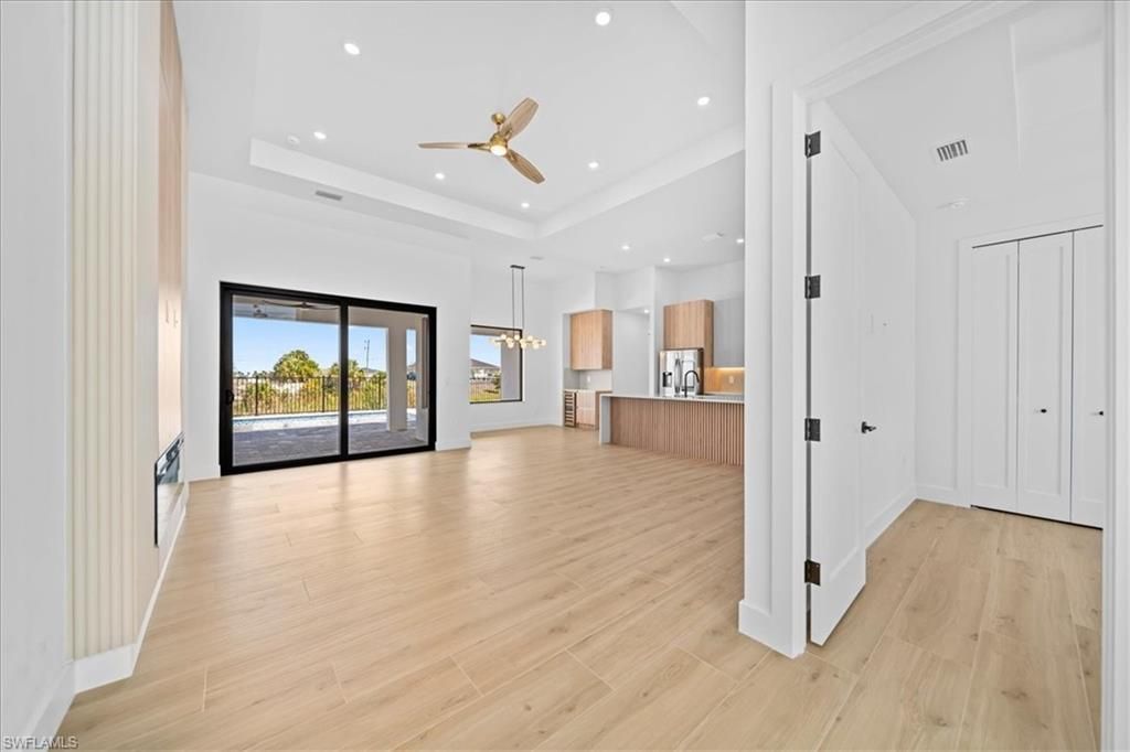 813 NW 8th Ter, Cape Coral, FL 33993 Photo