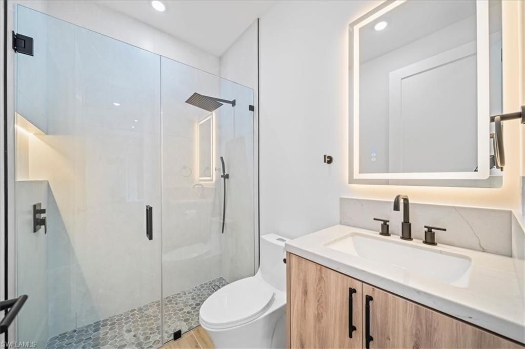 813 NW 8th Ter, Cape Coral, FL 33993 Photo