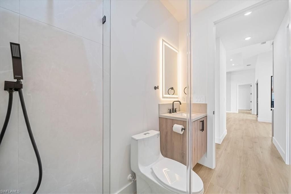 813 NW 8th Ter, Cape Coral, FL 33993 Photo