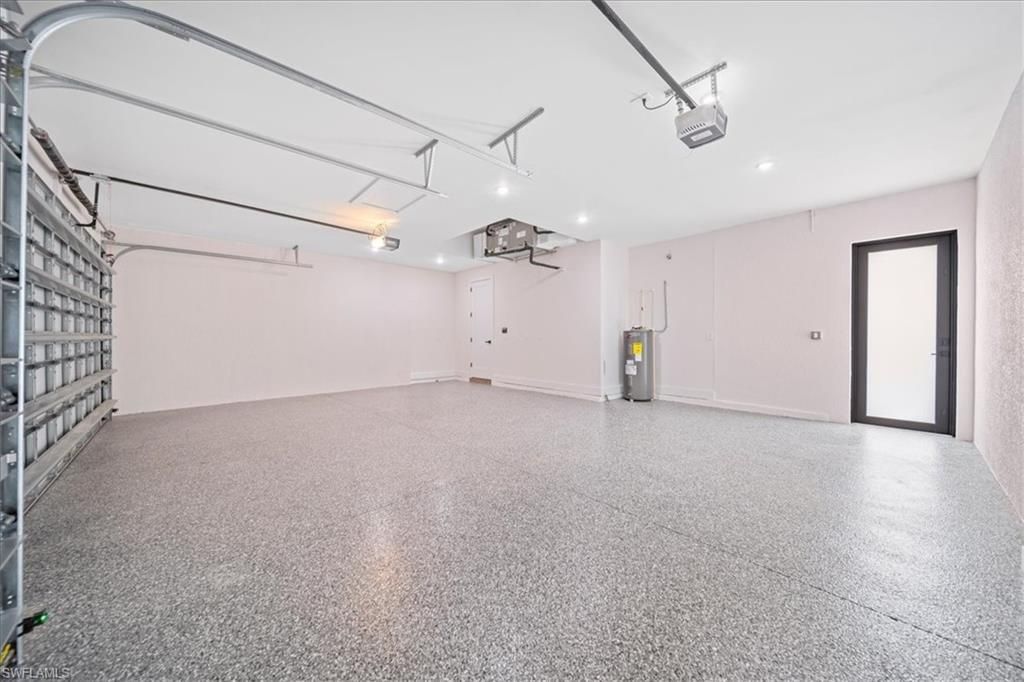 813 NW 8th Ter, Cape Coral, FL 33993 Photo