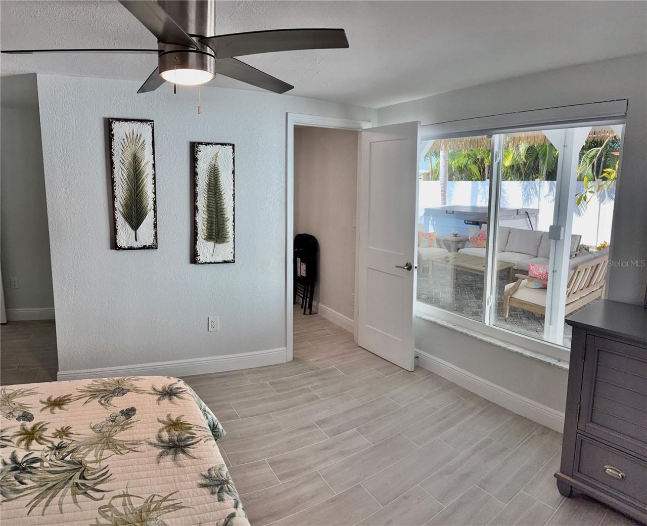 504 69th Street, Holmes Beach, FL 34217 Photo