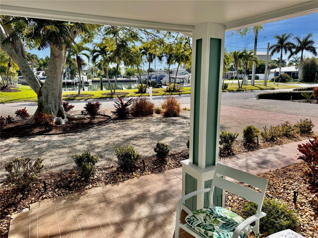 504 69th Street, Holmes Beach, FL 34217 Photo