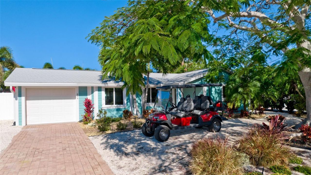 504 69th Street, Holmes Beach, FL 34217 Photo