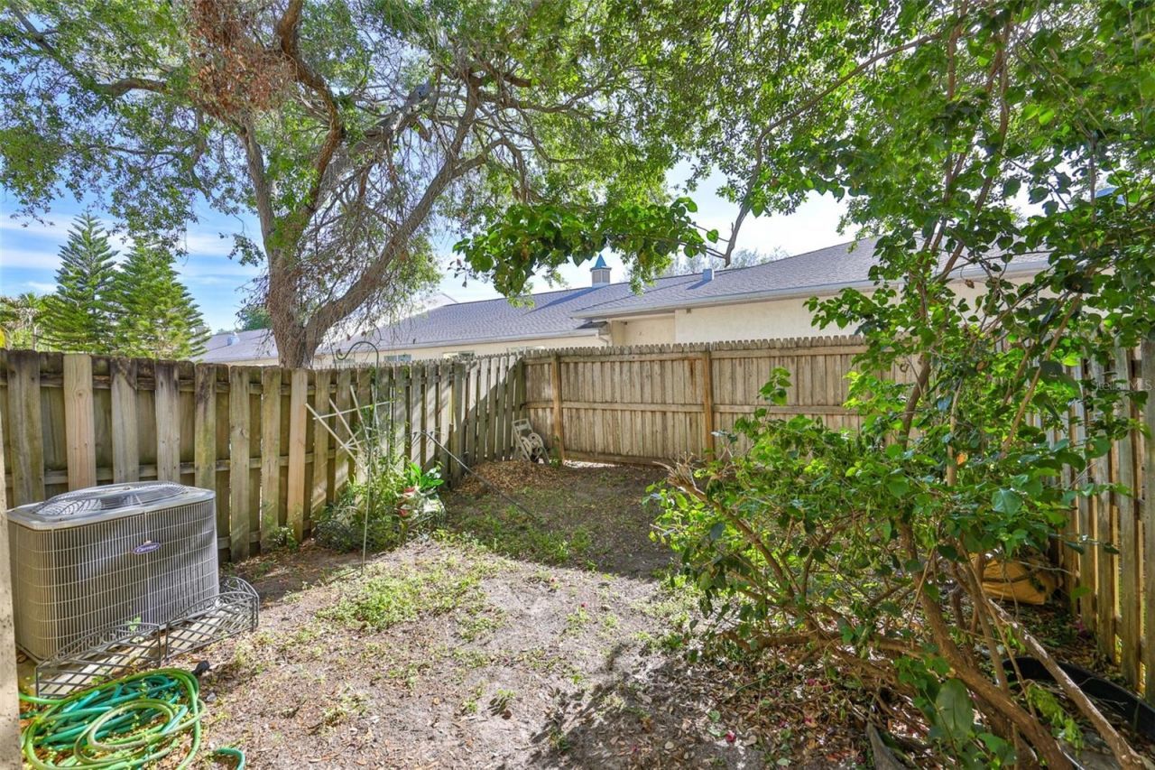 6400 46th Avenue N, Unit 71, Kenneth City, FL 33709 Photo