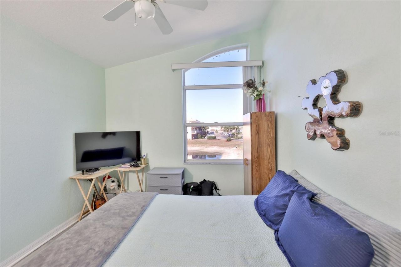 6400 46th Avenue N, Unit 71, Kenneth City, FL 33709 Photo