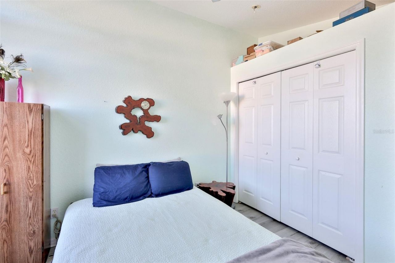 6400 46th Avenue N, Unit 71, Kenneth City, FL 33709 Photo