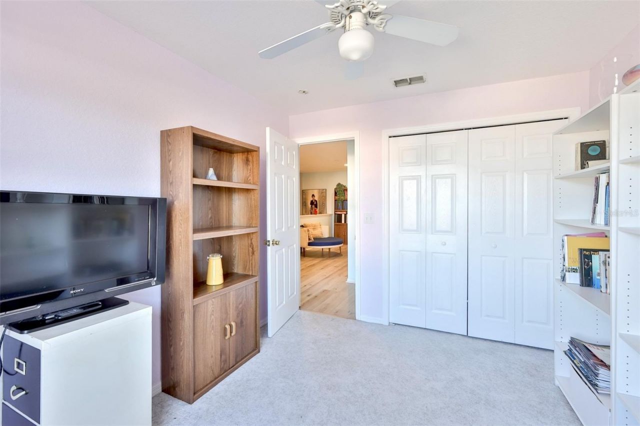 6400 46th Avenue N, Unit 71, Kenneth City, FL 33709 Photo