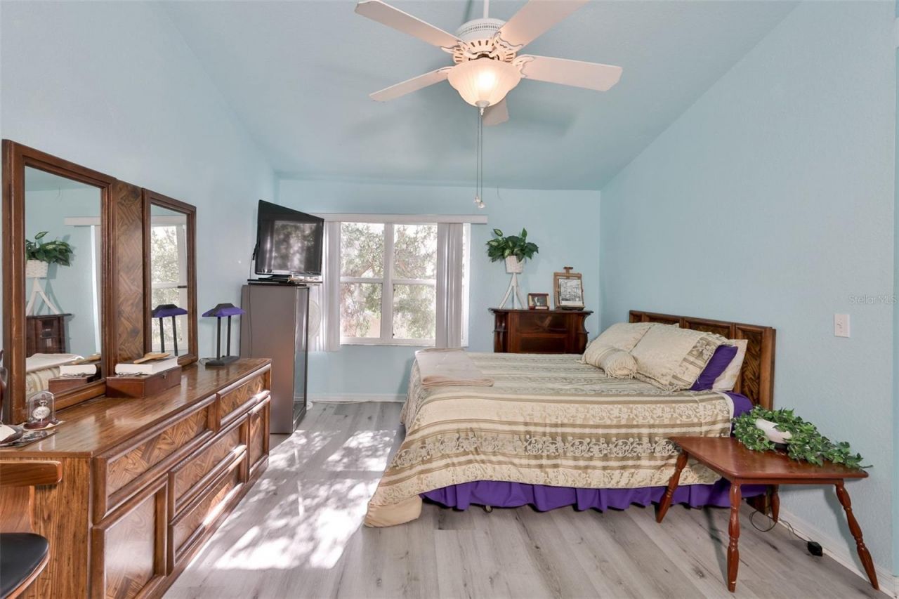 6400 46th Avenue N, Unit 71, Kenneth City, FL 33709 Photo