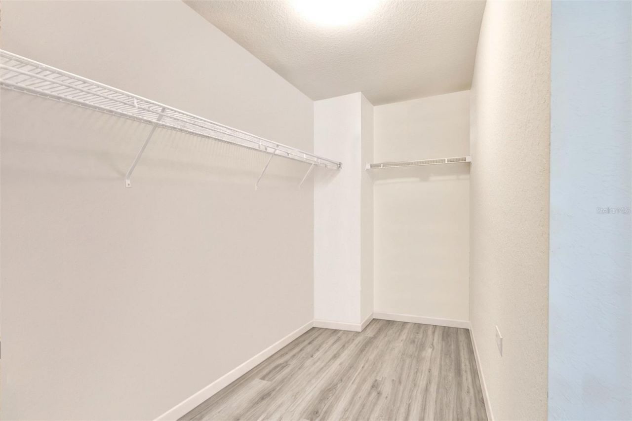 6400 46th Avenue N, Unit 71, Kenneth City, FL 33709 Photo