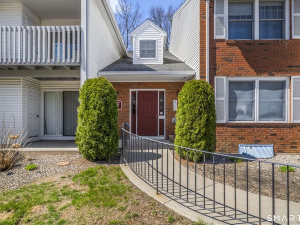 7 Concorde, Unit B2, Windsor Locks, CT 06096