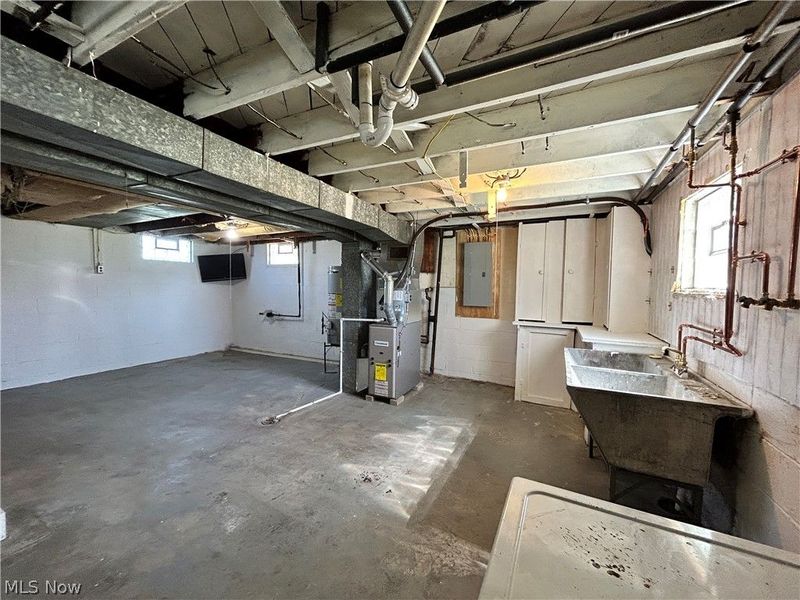 155 Canton Road, Wintersville, OH 43952 Photo 8