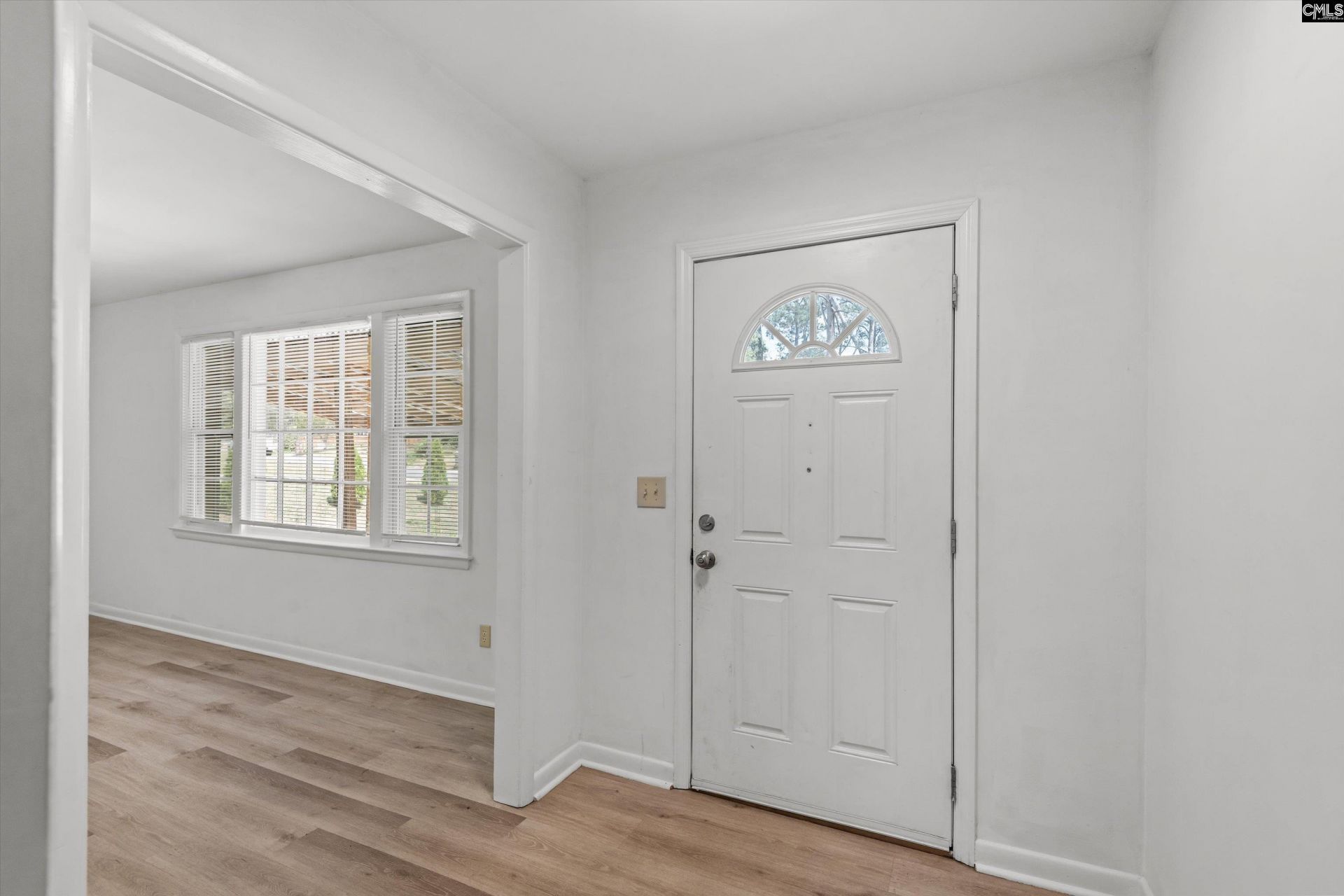 7037 Pisgah Drive Photo 4