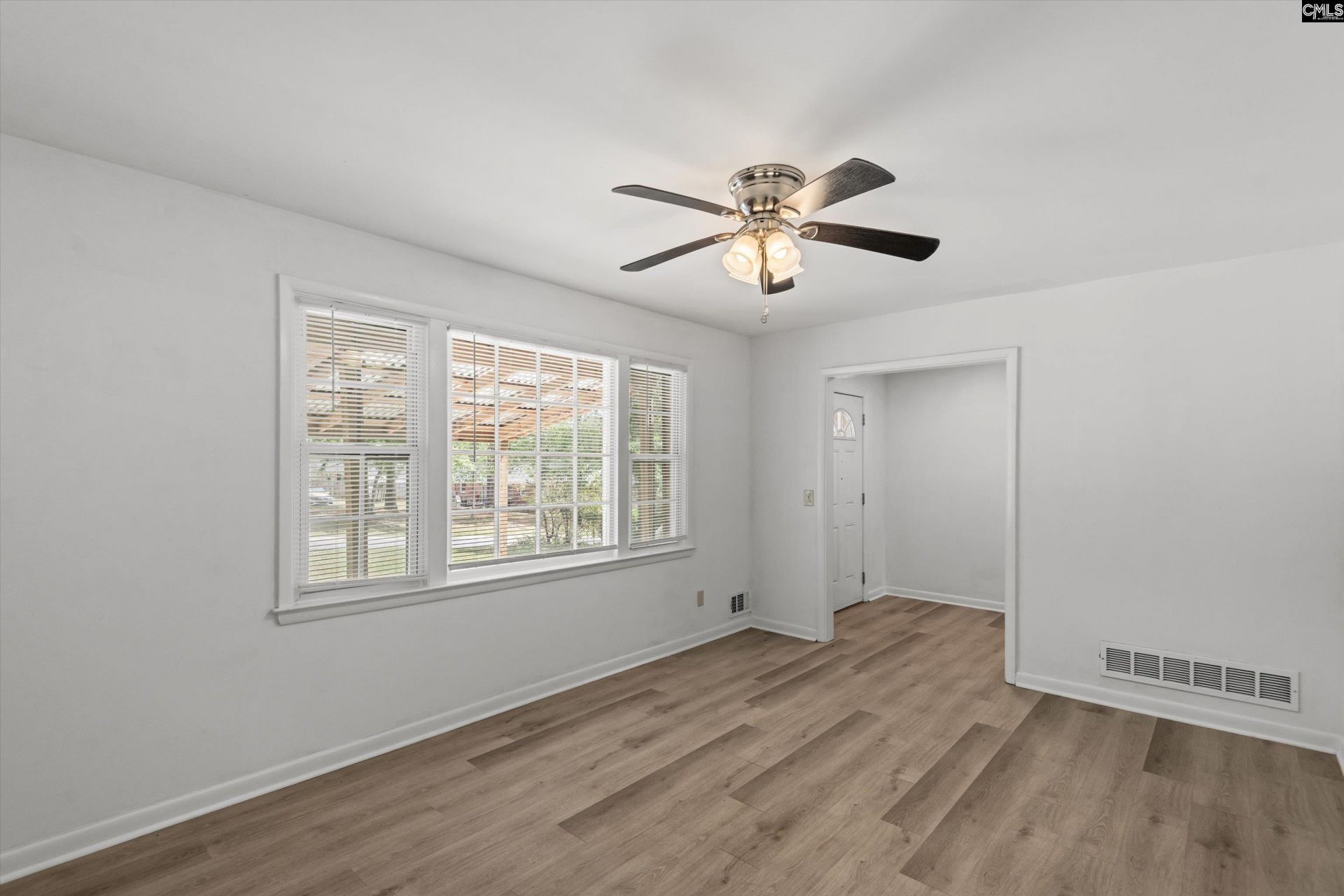 7037 Pisgah Drive Photo 6