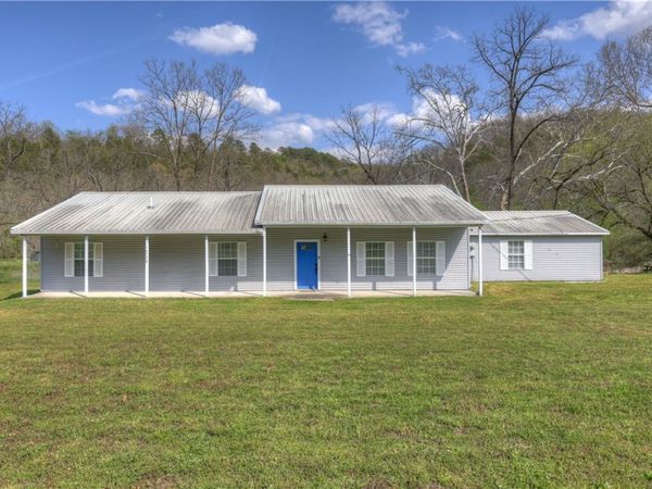 12722 State Highway 90, Washburn, MO 65772