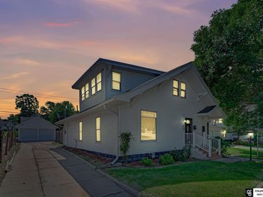 714 N Iowa Avenue , York, NE 68467