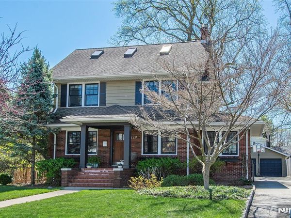 229 Watchung Avenue, MONTCLAIR, NJ 07043