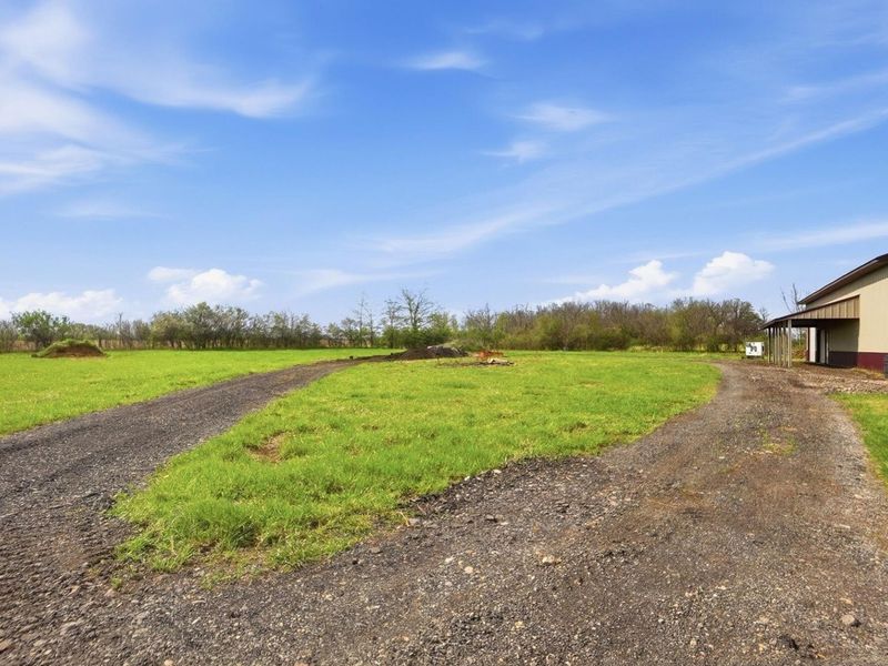 3233 Lundy Lane, London, OH 43140 Photo 9