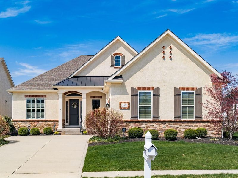 9571 Fair Oaks Drive , Powell, OH 43065 Photo 3