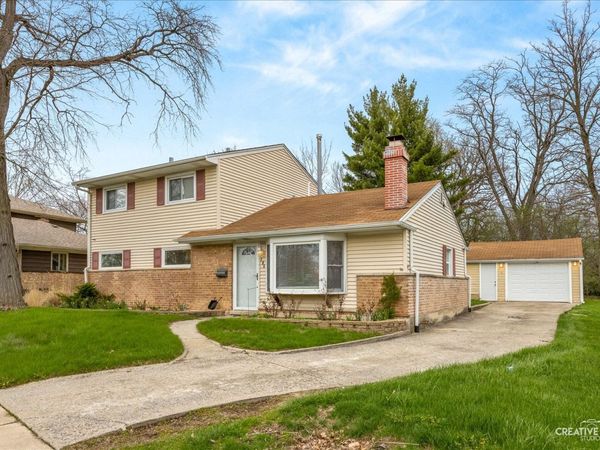 106 Blackhawk Drive , Park Forest, IL 60466