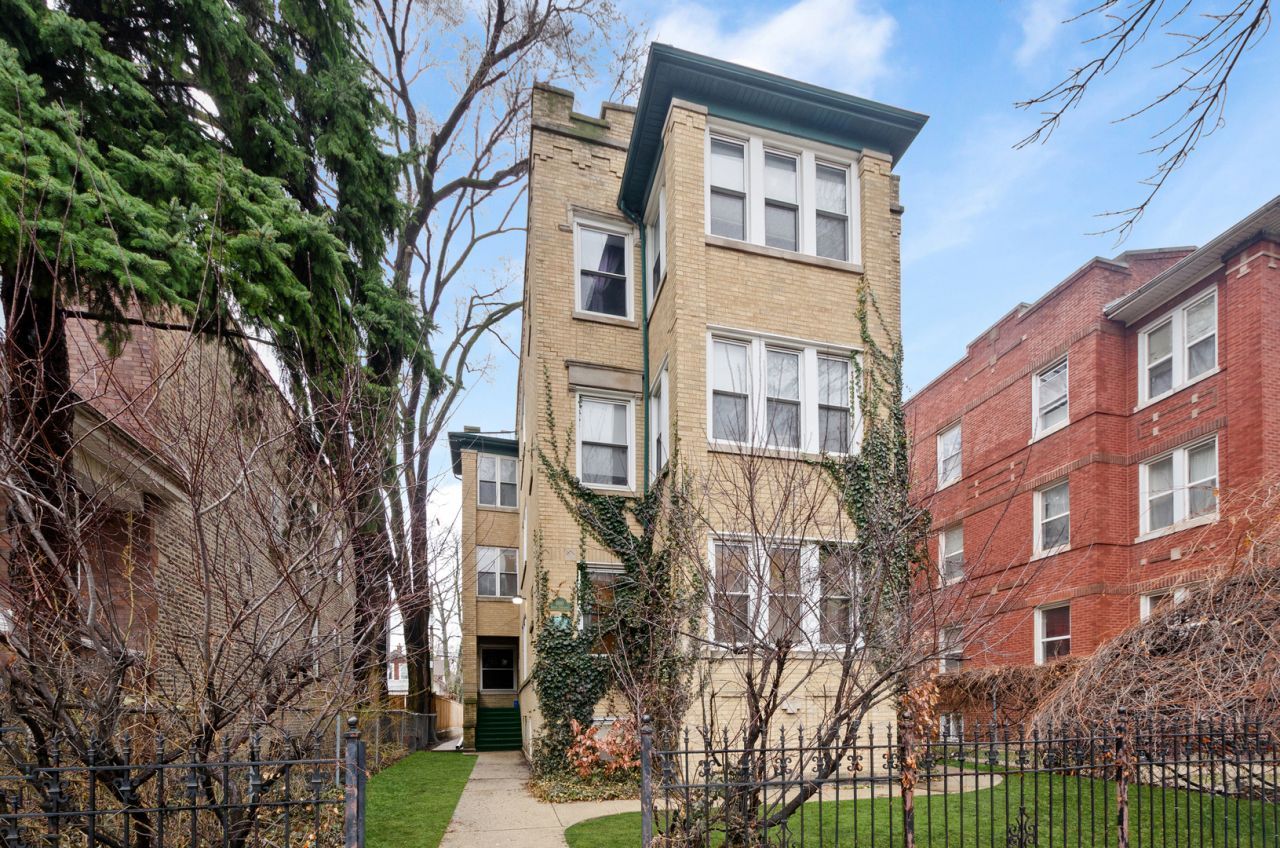 4910 N Spaulding Avenue, Unit 1E, Chicago, IL 60625 Main Photo