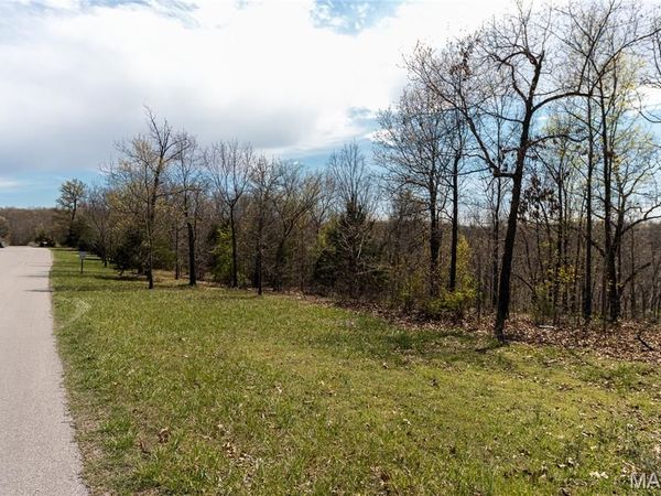 24705 Thunder Lane, St Robert, MO 65584