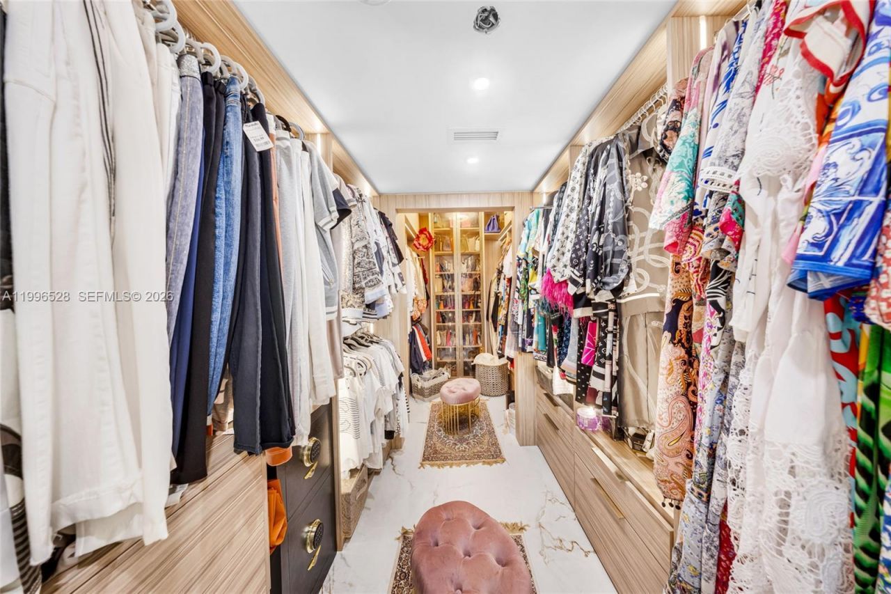 9801 Collins Ave, Unit 19T, Bal Harbour, FL 33154 Photo