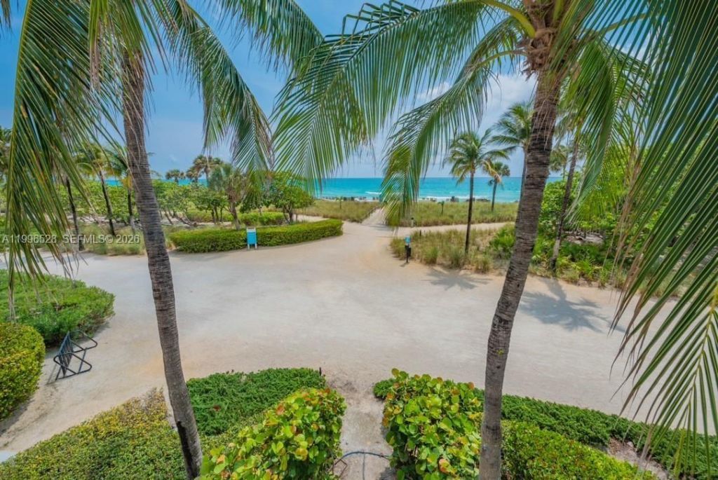 9801 Collins Ave, Unit 19T, Bal Harbour, FL 33154 Photo