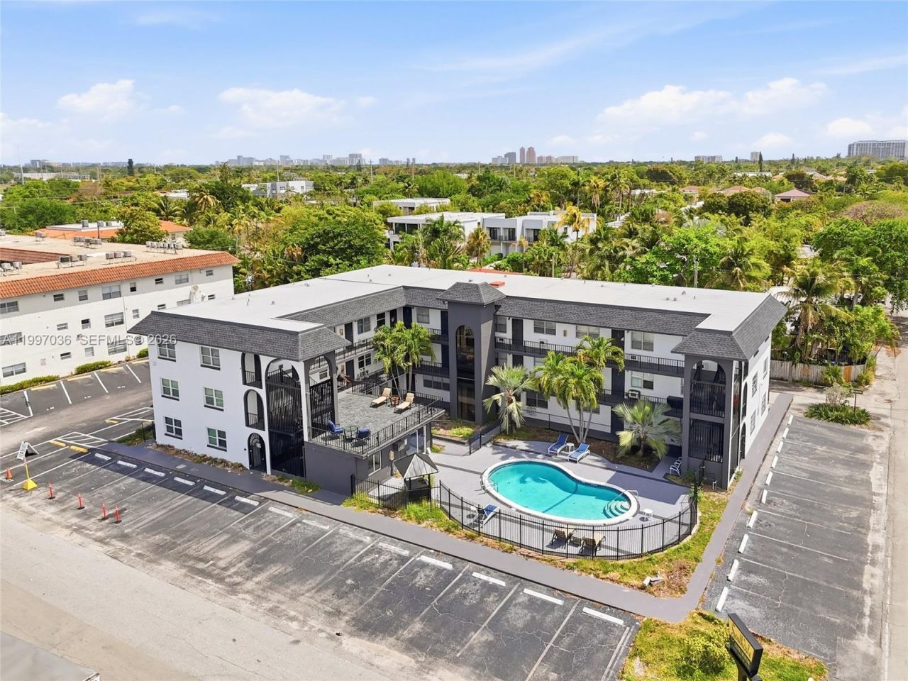 1100 NE 9th Ave , Unit 105, Fort Lauderdale, FL 33304 Photo