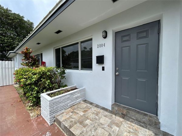 2804 SW 35th Ave , Unit 2804, Miami, FL 33133
