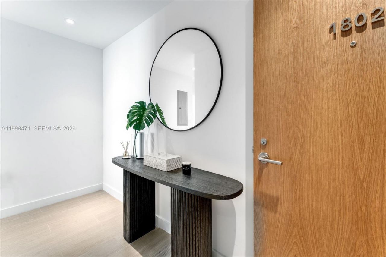 500 Alton Rd, Unit 1802, Miami Beach, FL 33139 Photo