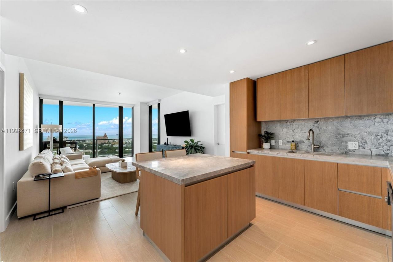 500 Alton Rd, Unit 1802, Miami Beach, FL 33139 Photo