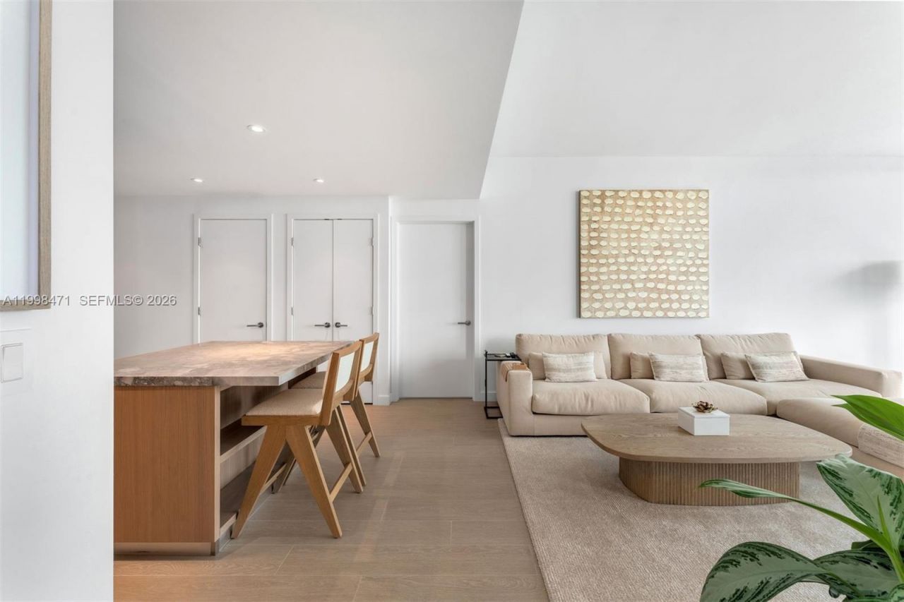 500 Alton Rd, Unit 1802, Miami Beach, FL 33139 Photo