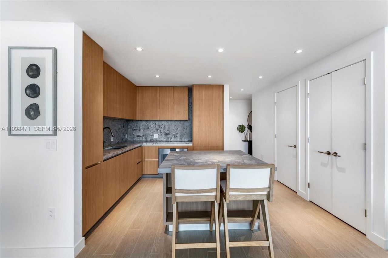 500 Alton Rd, Unit 1802, Miami Beach, FL 33139 Photo