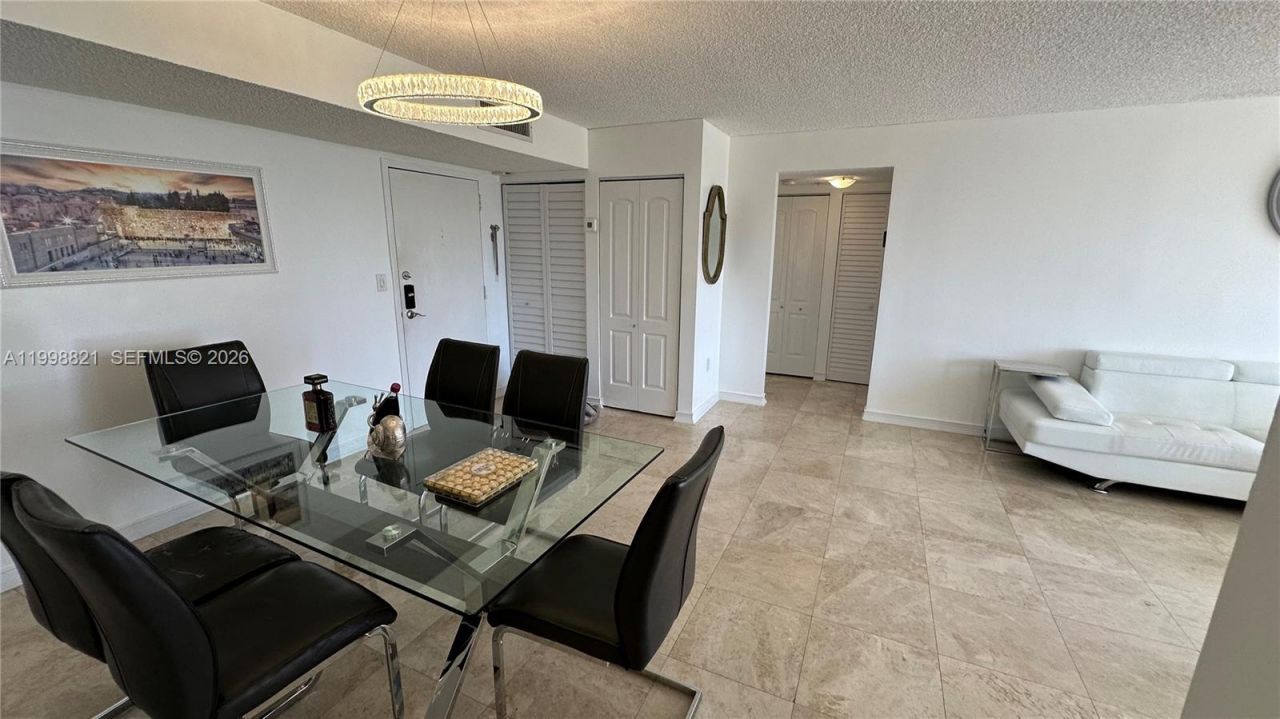 210 174th St, Unit 608, Sunny Isles Beach, FL 33160 Photo