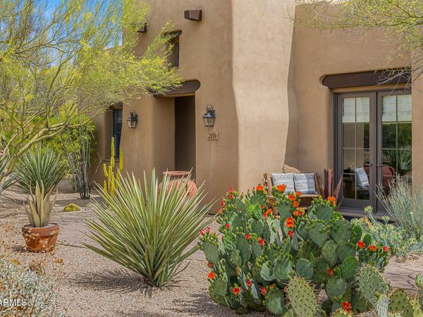 8300 E Dixileta Drive, Unit 289, Scottsdale, AZ 85266