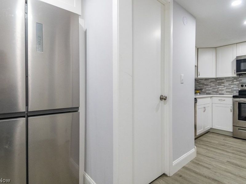 1651 Mentor Avenue, Unit 2605, Painesville, OH 44077 Photo 11