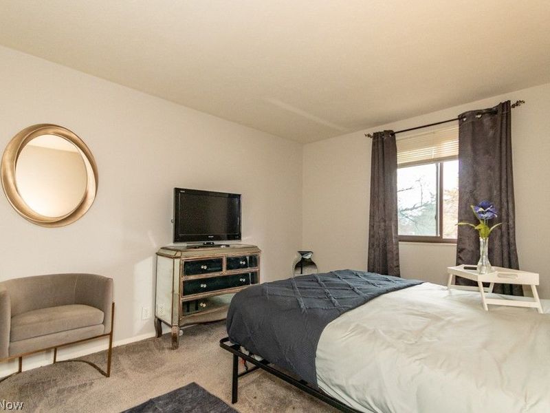 1651 Mentor Avenue, Unit 2605, Painesville, OH 44077 Photo 16