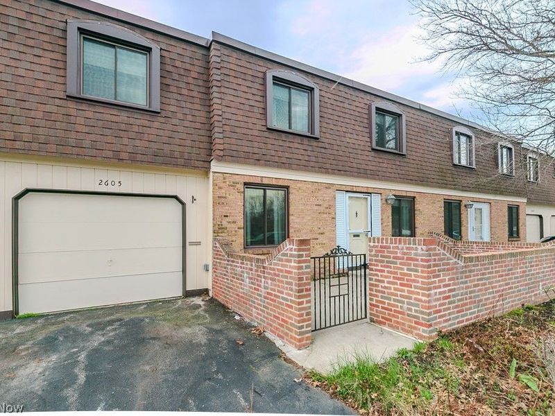 1651 Mentor Avenue, Unit 2605, Painesville, OH 44077 Photo 2