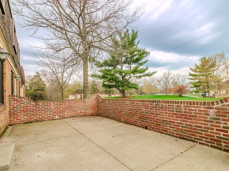 1651 Mentor Avenue, Unit 2605, Painesville, OH 44077 Photo 3