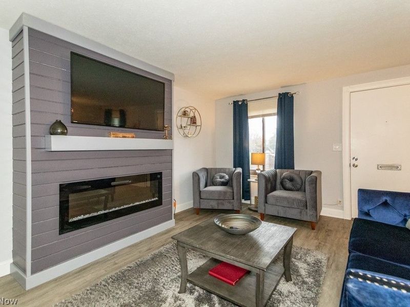 1651 Mentor Avenue, Unit 2605, Painesville, OH 44077 Photo 5