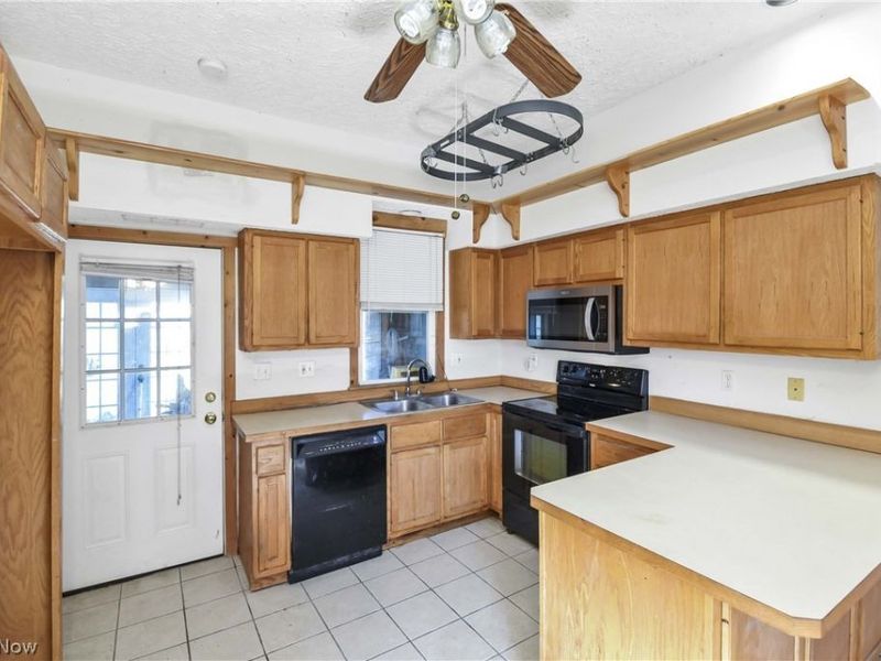 18022 State Route 301, Lagrange, OH 44050 Photo 10