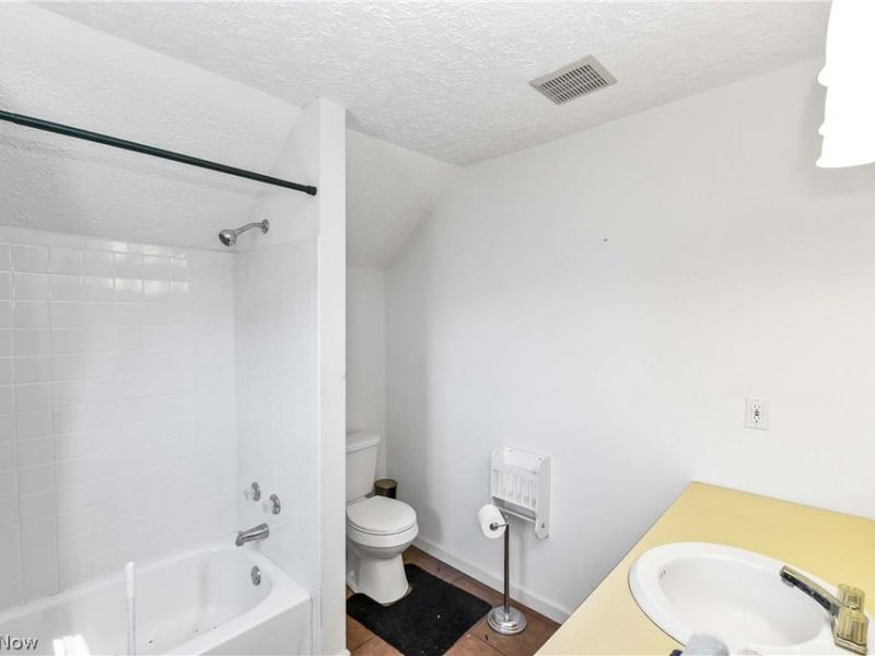 18022 State Route 301, Lagrange, OH 44050 Photo 22