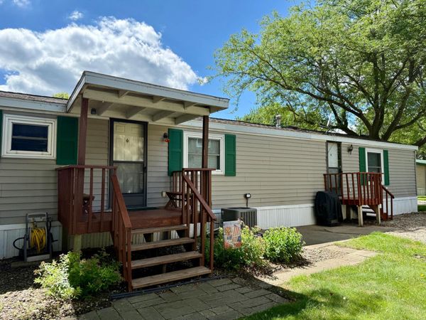 14 Silver's Resort , Elysian, MN 56028