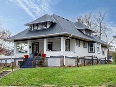 2334 S 31 Street, Omaha, NE 68105